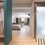 Lagomandra Luxury With Private Pools *