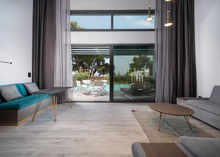 Lagomandra Luxury With Private Pools * Nikiti (Sithonia)