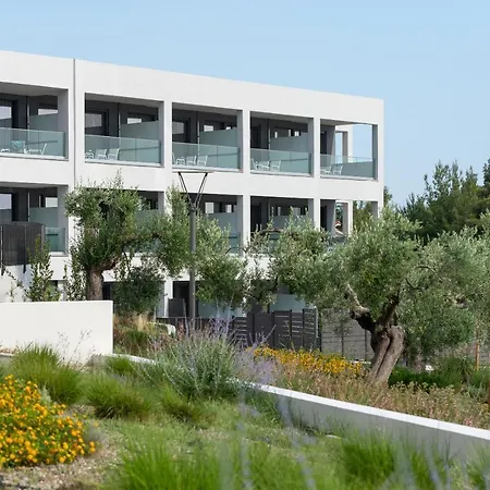 Lagomandra Luxury With Private Pools * Никити